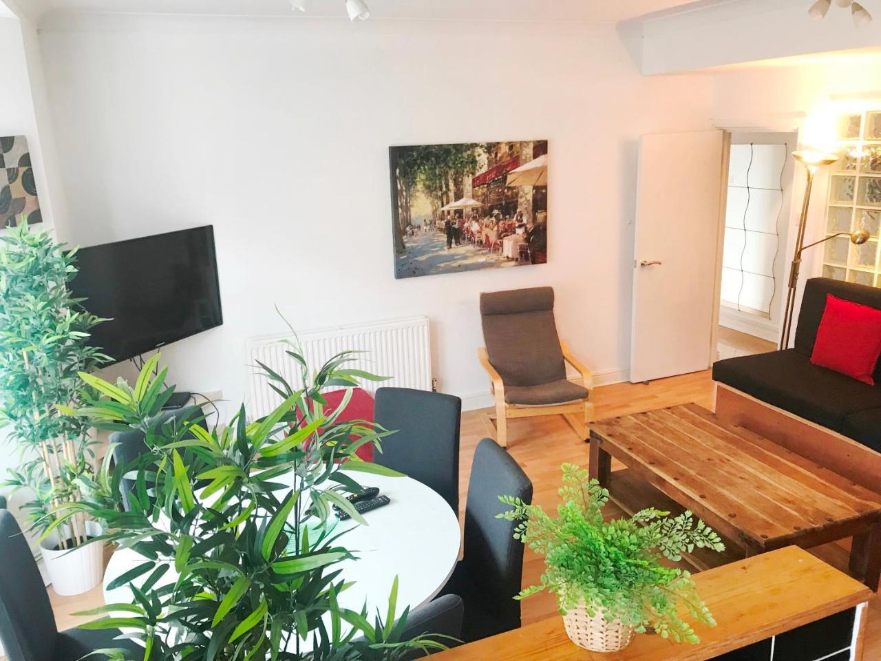 1 Fitzhamon Embankment Apartments Opposite Principality Stadium - Long Stay Offer Cardiff Exterior foto