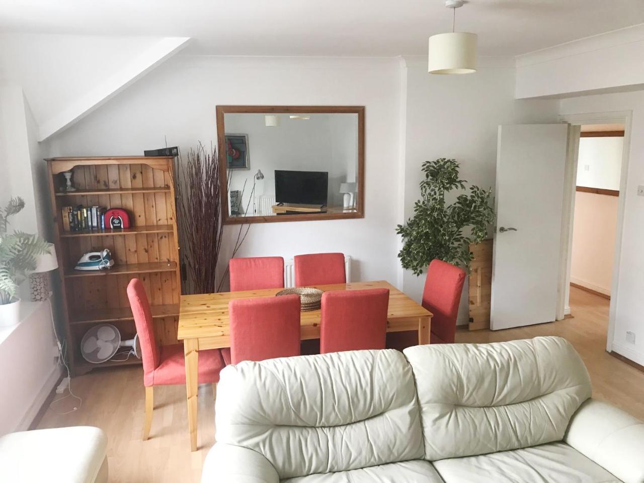 1 Fitzhamon Embankment Apartments Opposite Principality Stadium - Long Stay Offer Cardiff Exterior foto